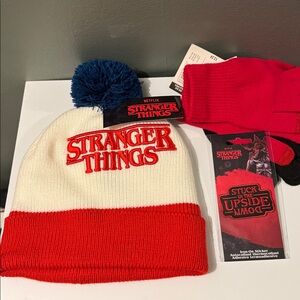 Netflix Stranger Things Beanie, 2 pair gloves, iron on patch & bonus